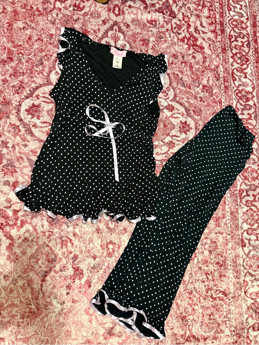 🎀 Whispers 2-Piece Polka Dot Pajama Set